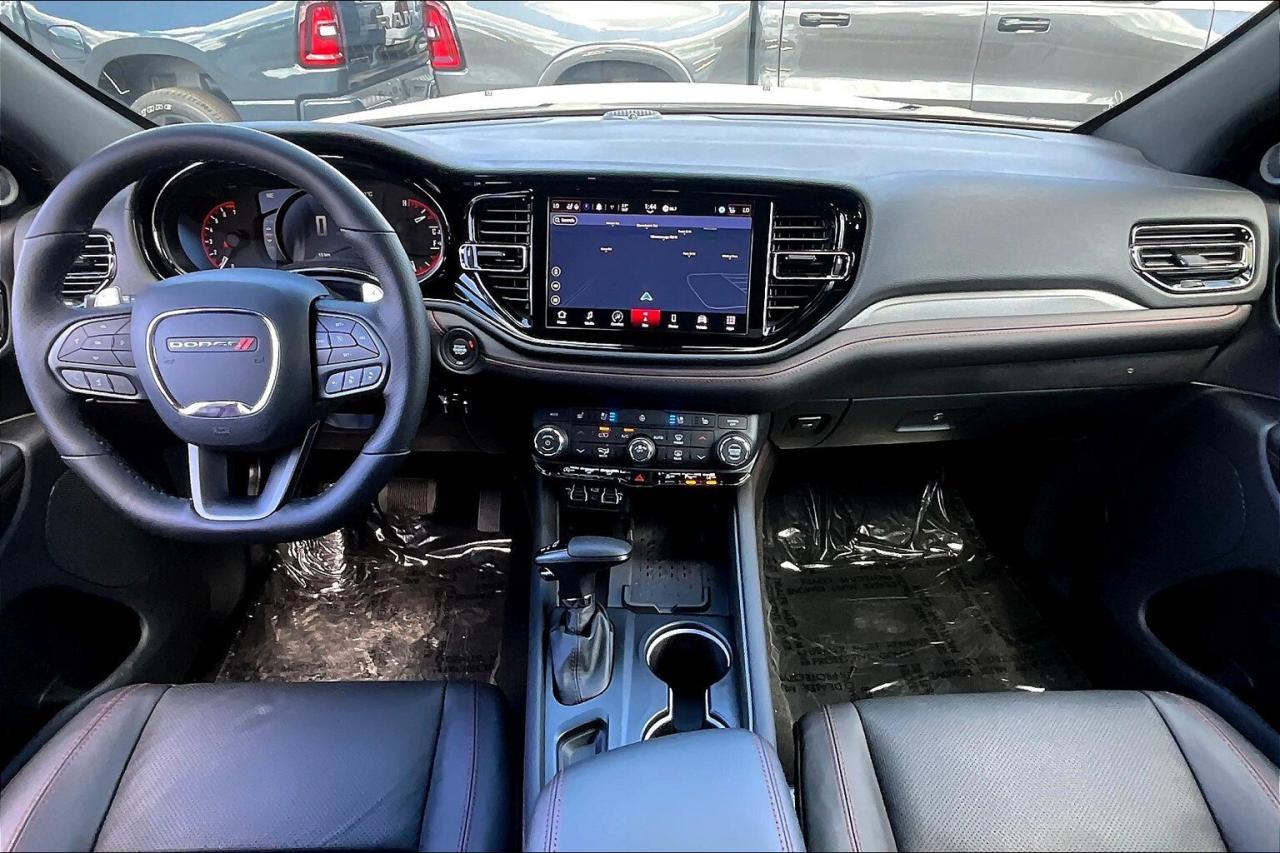 2026 Dodge Durango GT PLUS AWD | Leather | Sunroof | Blacktop | 4x4 Photo