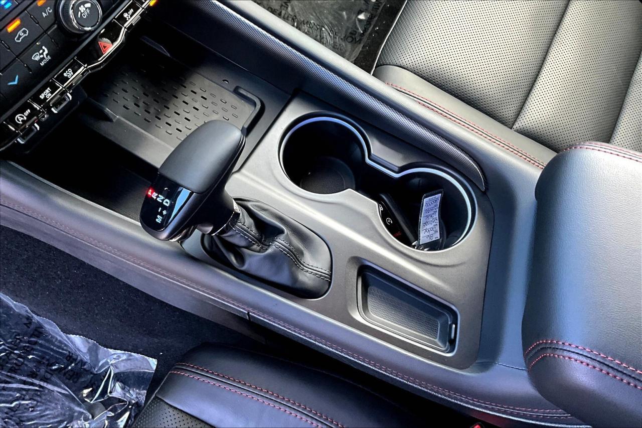 2026 Dodge Durango GT PLUS AWD | Leather | Sunroof | Blacktop | 4x4 Photo