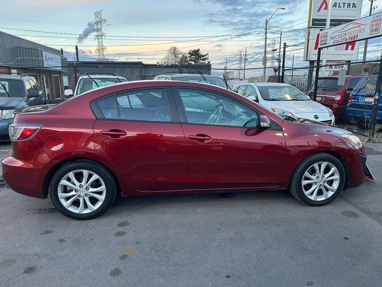2010 Mazda MAZDA3 GT - Photo #6