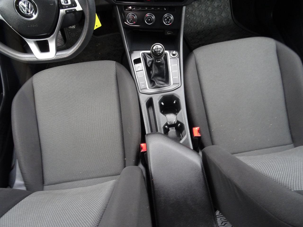 2019 Volkswagen Jetta comfortline Photo
