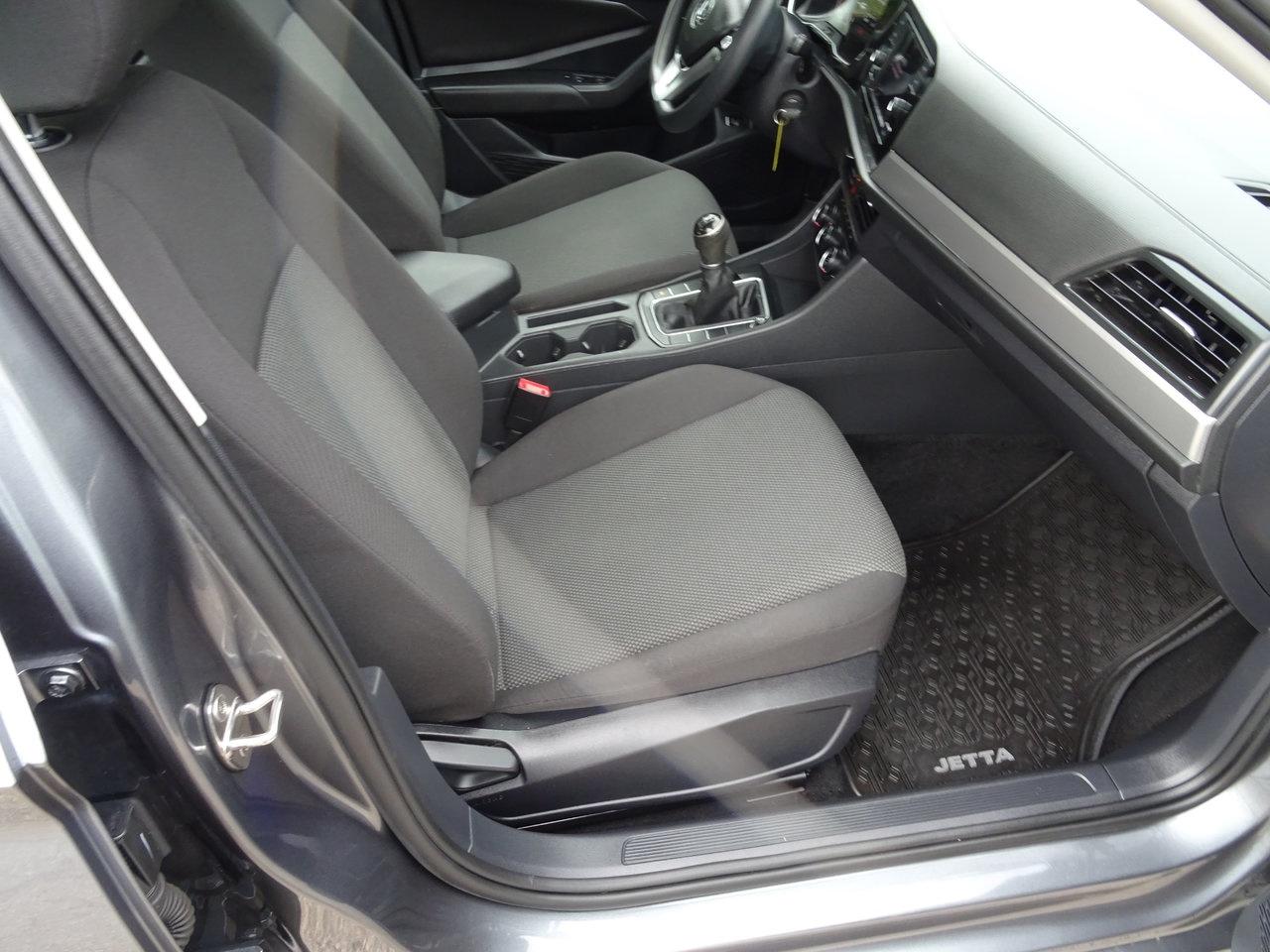 2019 Volkswagen Jetta comfortline Photo