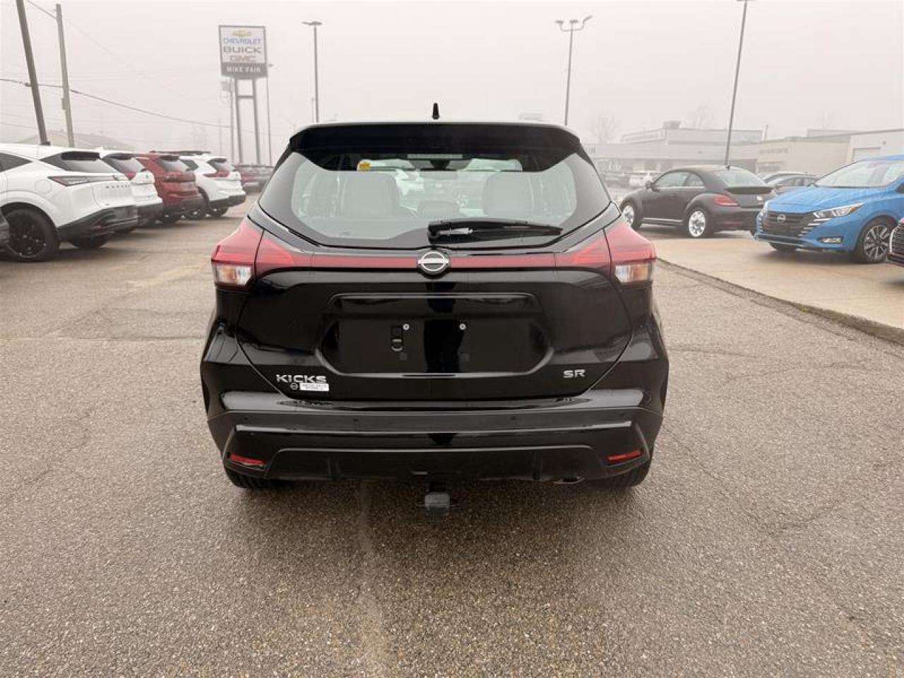 2024 Nissan Kicks SR FWD Photo