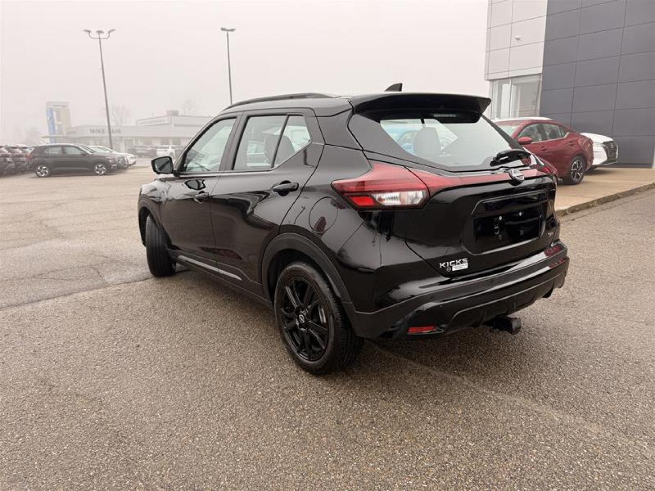 2024 Nissan Kicks SR FWD Photo