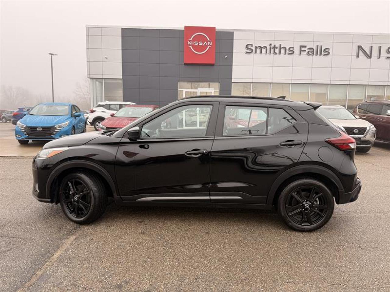 2024 Nissan Kicks SR FWD Photo