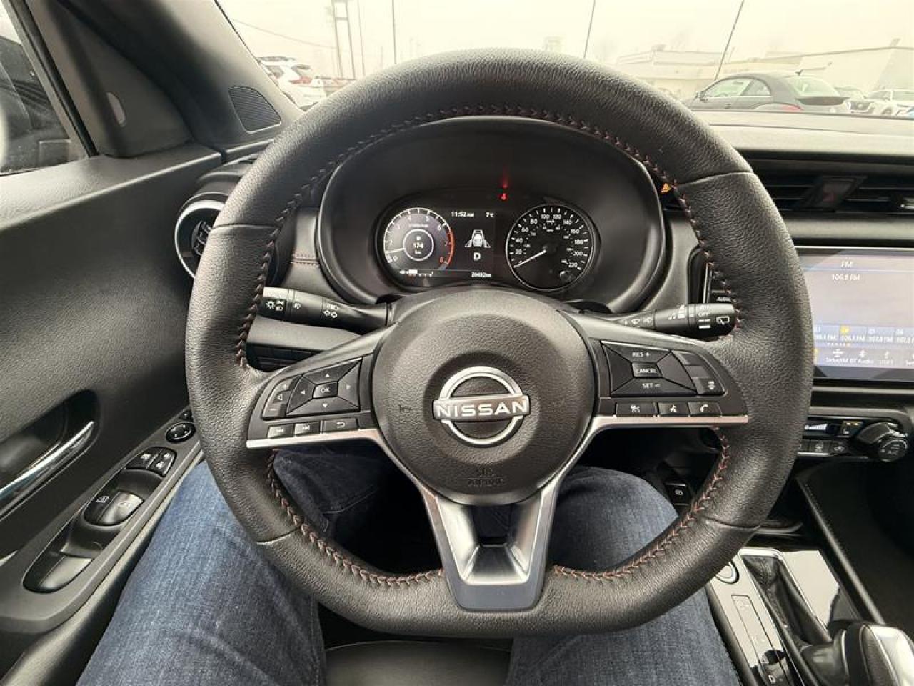 2024 Nissan Kicks SR FWD Photo