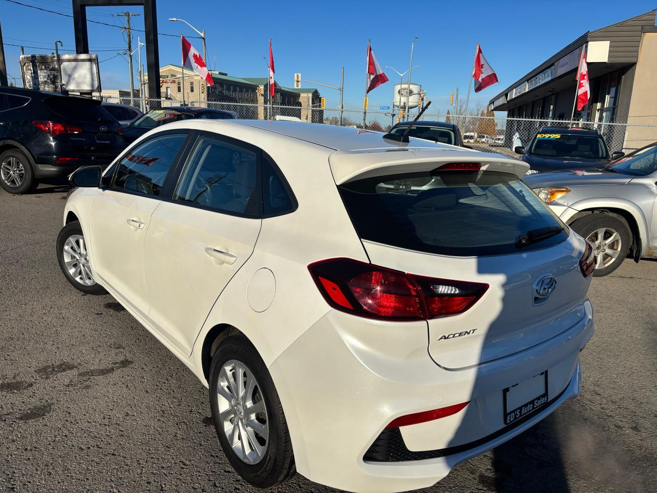 2019 Hyundai Accent Preferred, Hatchback, Auto, Back-Up-Camera, Alloys Photo