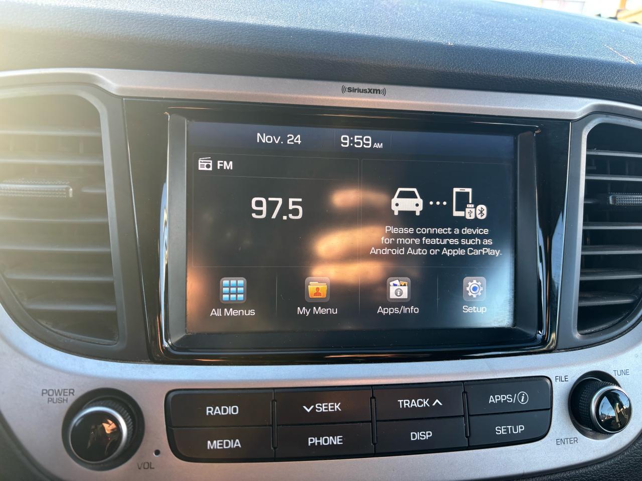 2019 Hyundai Accent Preferred, Hatchback, Auto, Back-Up-Camera, Alloys Photo