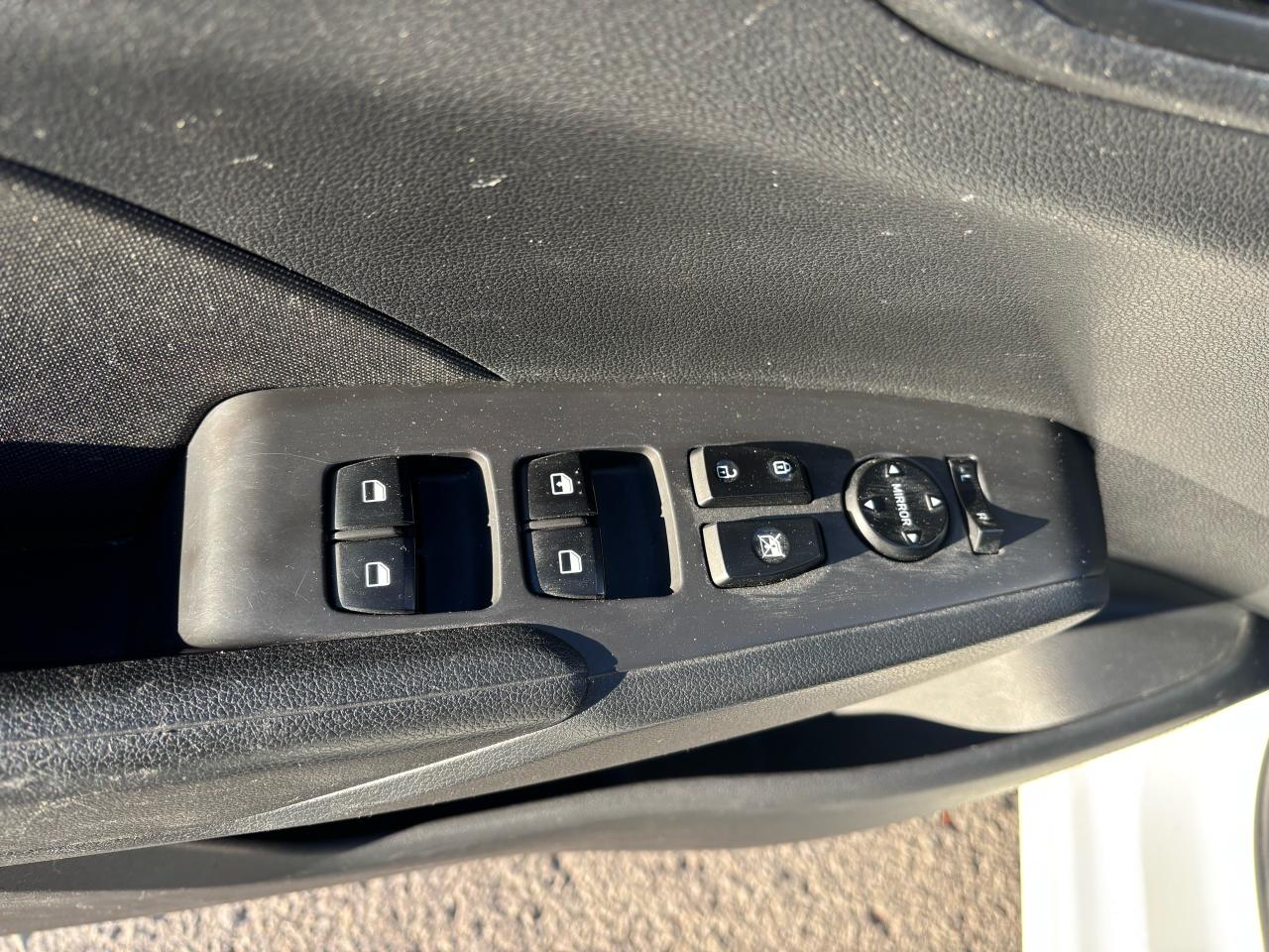 2019 Hyundai Accent Preferred, Hatchback, Auto, Back-Up-Camera, Alloys Photo