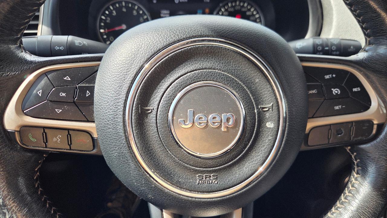 2016 Jeep Renegade Limited - Photo #16