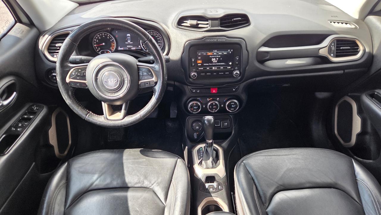 2016 Jeep Renegade Limited - Photo #9