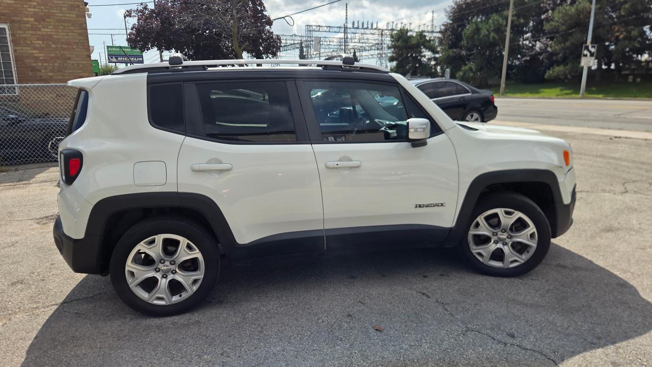 2016 Jeep Renegade Limited - Photo #5