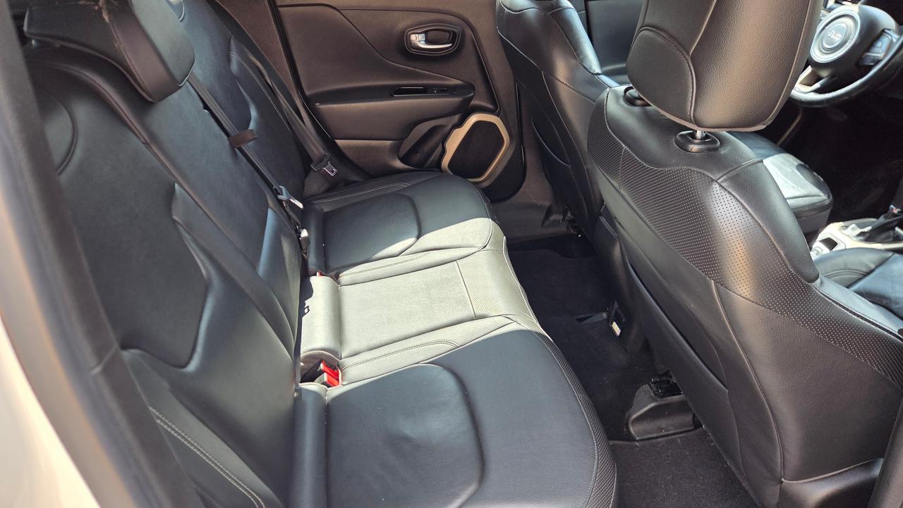 2016 Jeep Renegade Limited - Photo #8