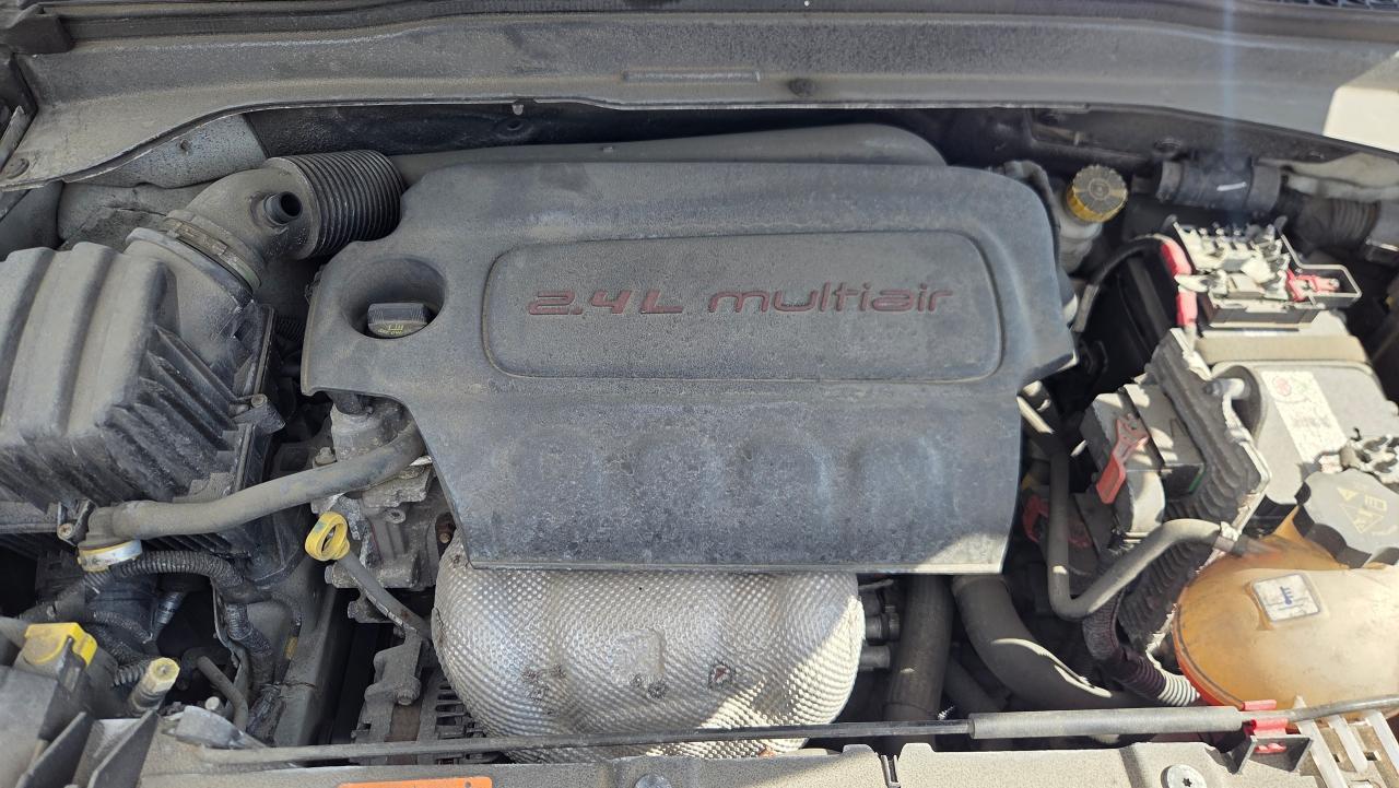 2016 Jeep Renegade Limited - Photo #19