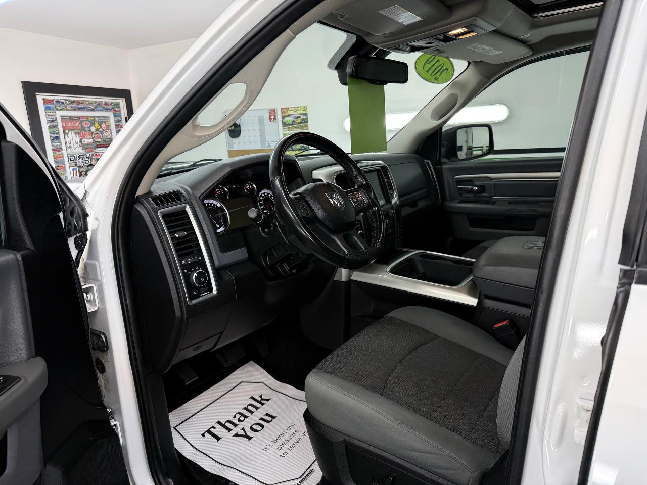 2019 RAM 1500 Classic WARLOCK - Photo #9