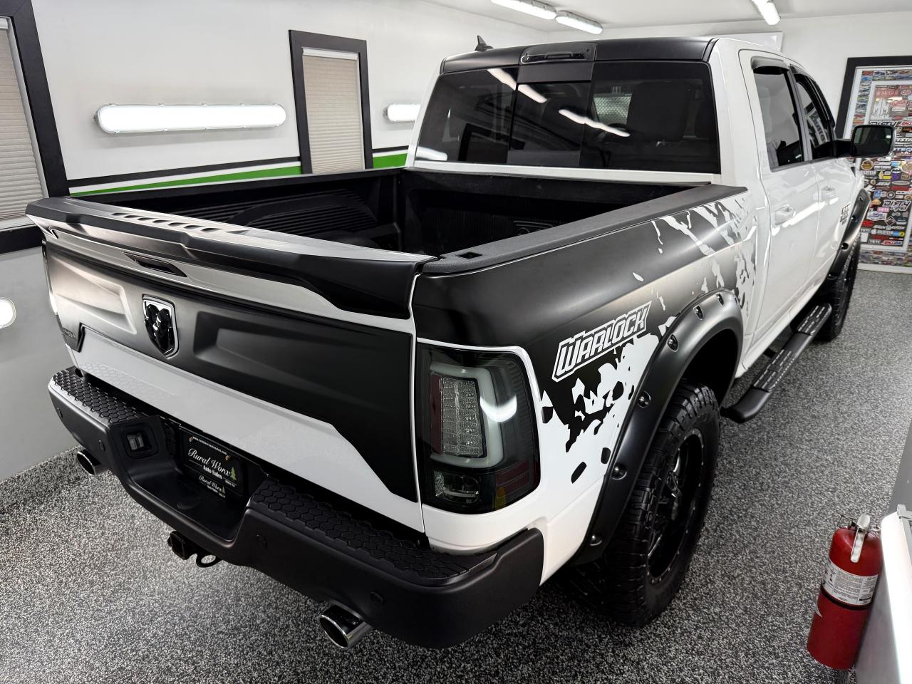 2019 RAM 1500 Classic WARLOCK - Photo #6