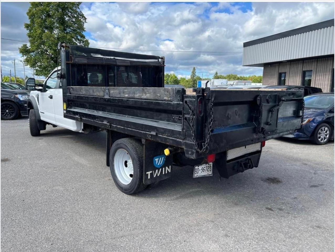 2021 Ford F-550  Photo2