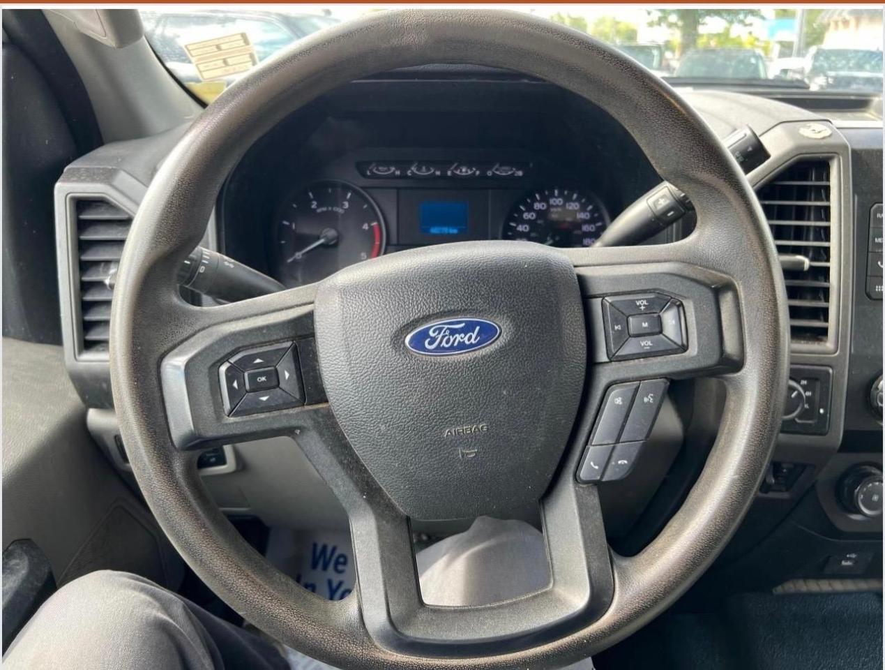 2021 Ford F-550  - Photo #7