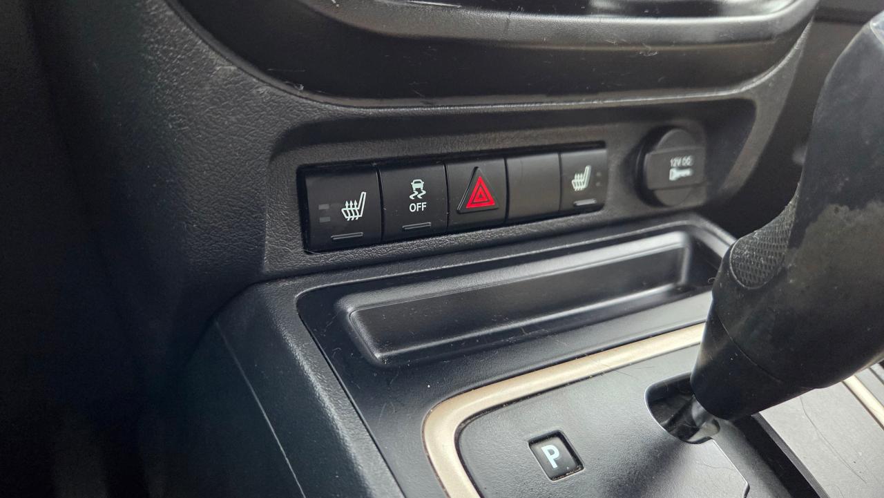 2017 Jeep Compass 75TH ANNIVERSARY - Photo #16