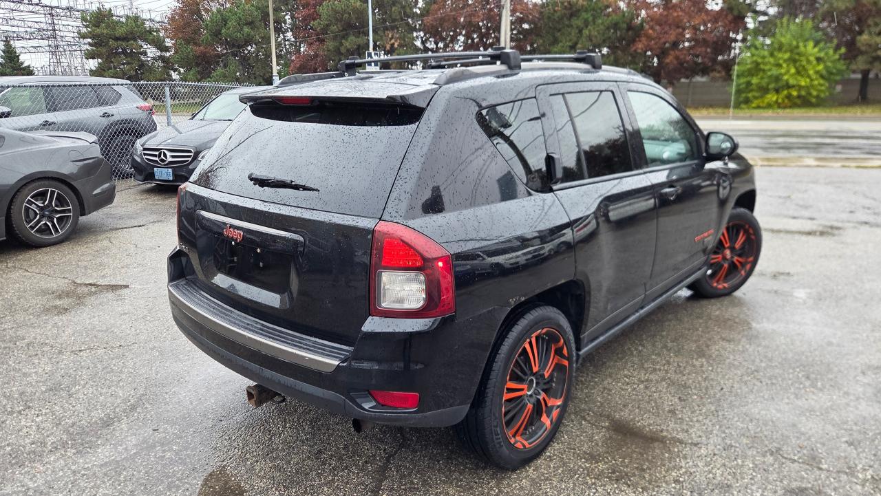 2017 Jeep Compass 75TH ANNIVERSARY - Photo #4