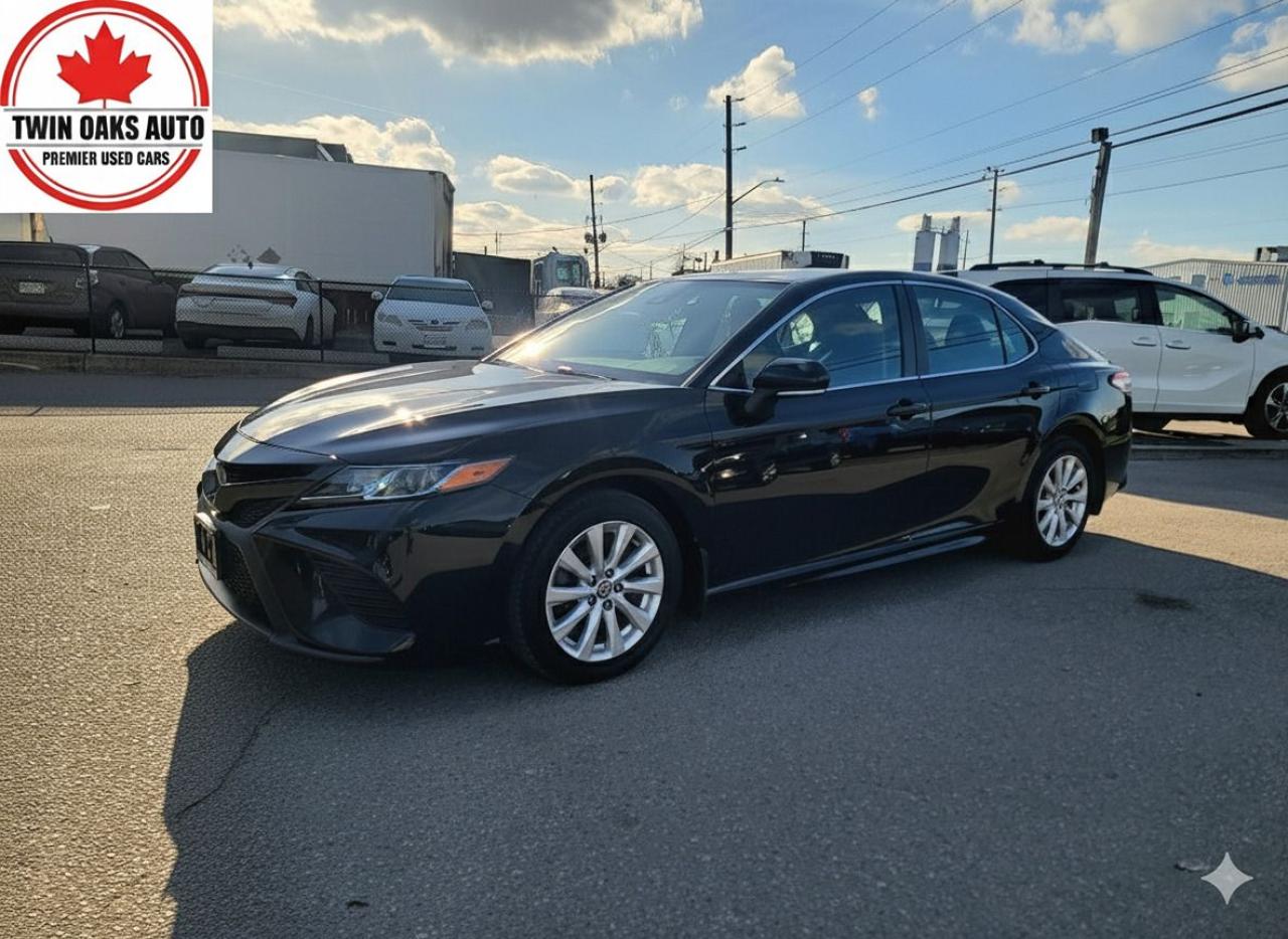 Used 2020 Toyota Camry SE for sale in Oakville, ON