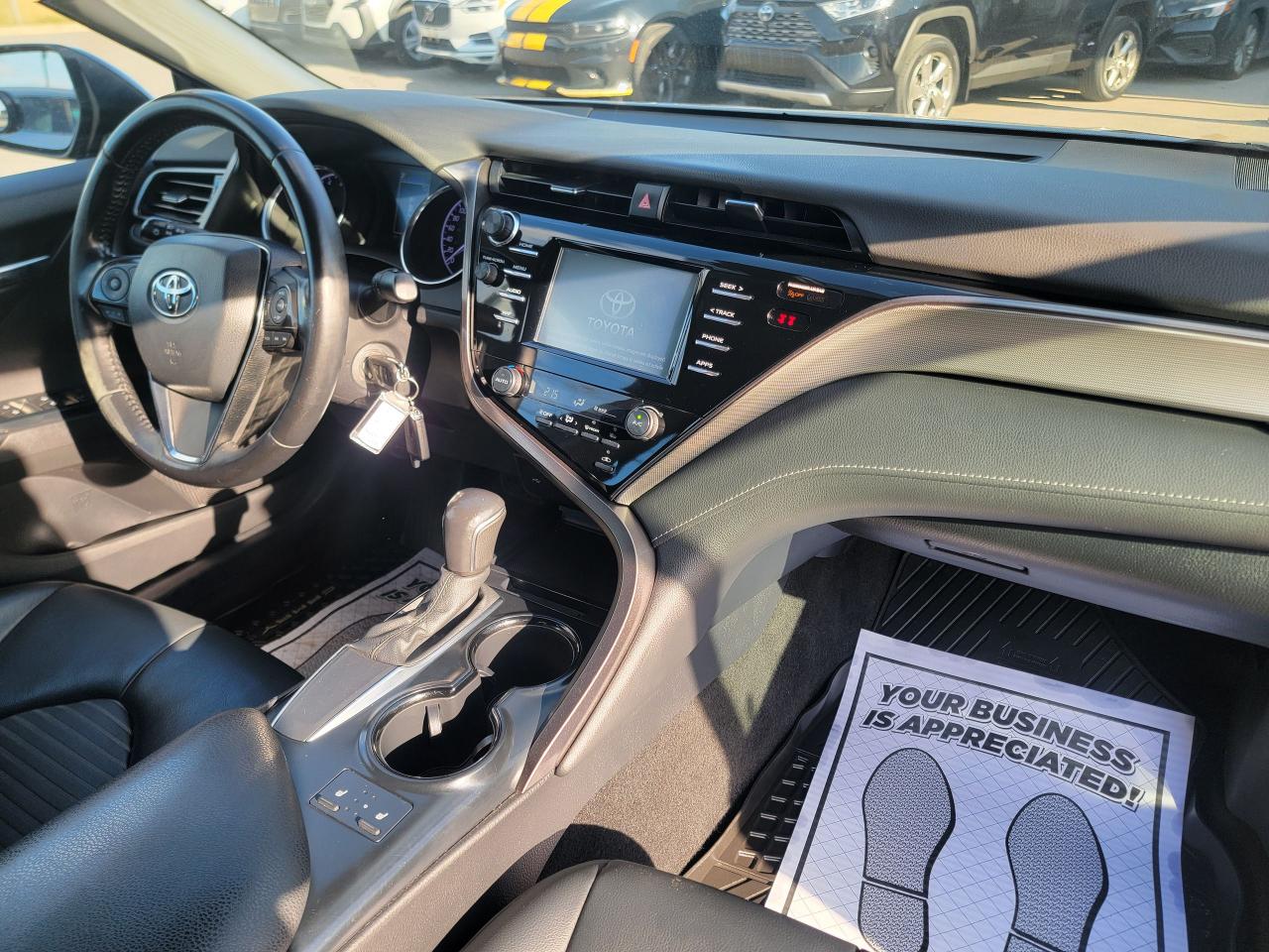 2020 Toyota Camry SE - Photo #15