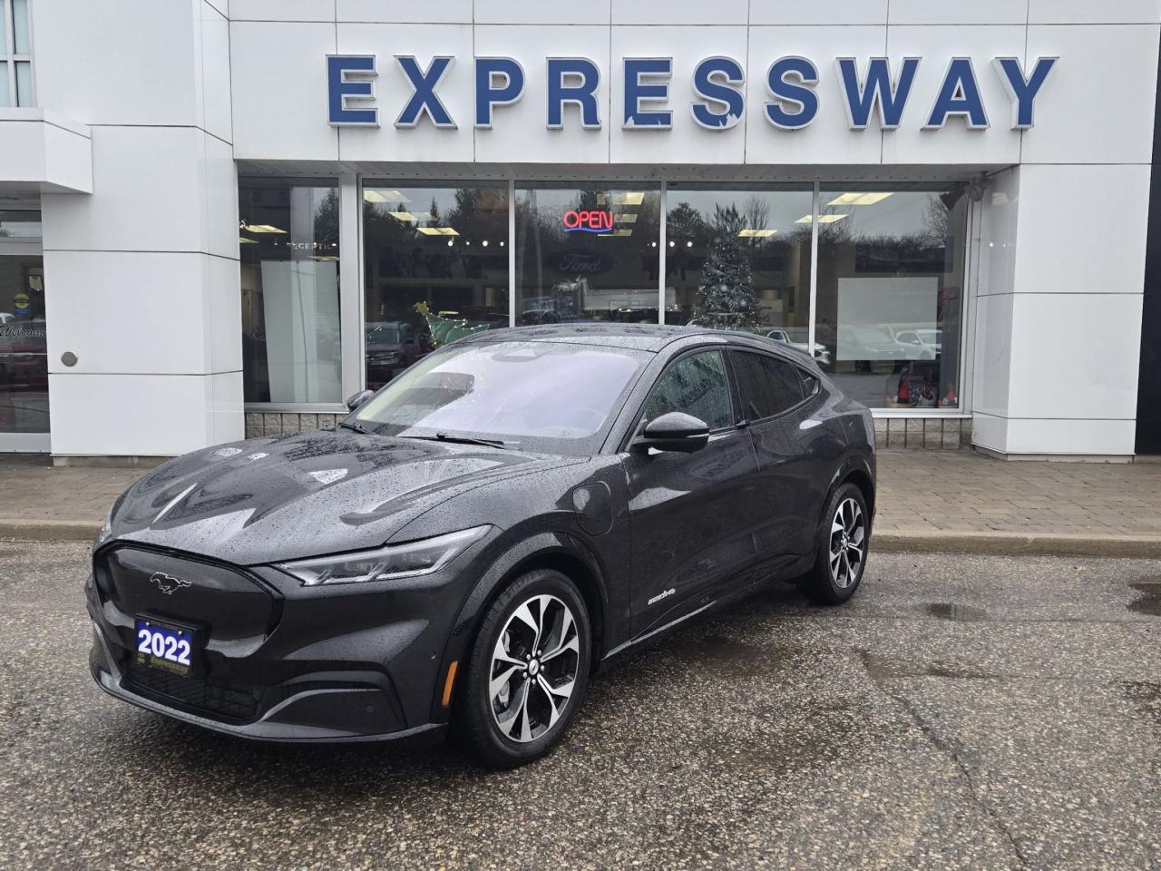 Used 2022 Ford Mustang PREMIUM, AWD, STANDARD RANGE, LOCAL TRADE! for sale in New Hamburg, ON