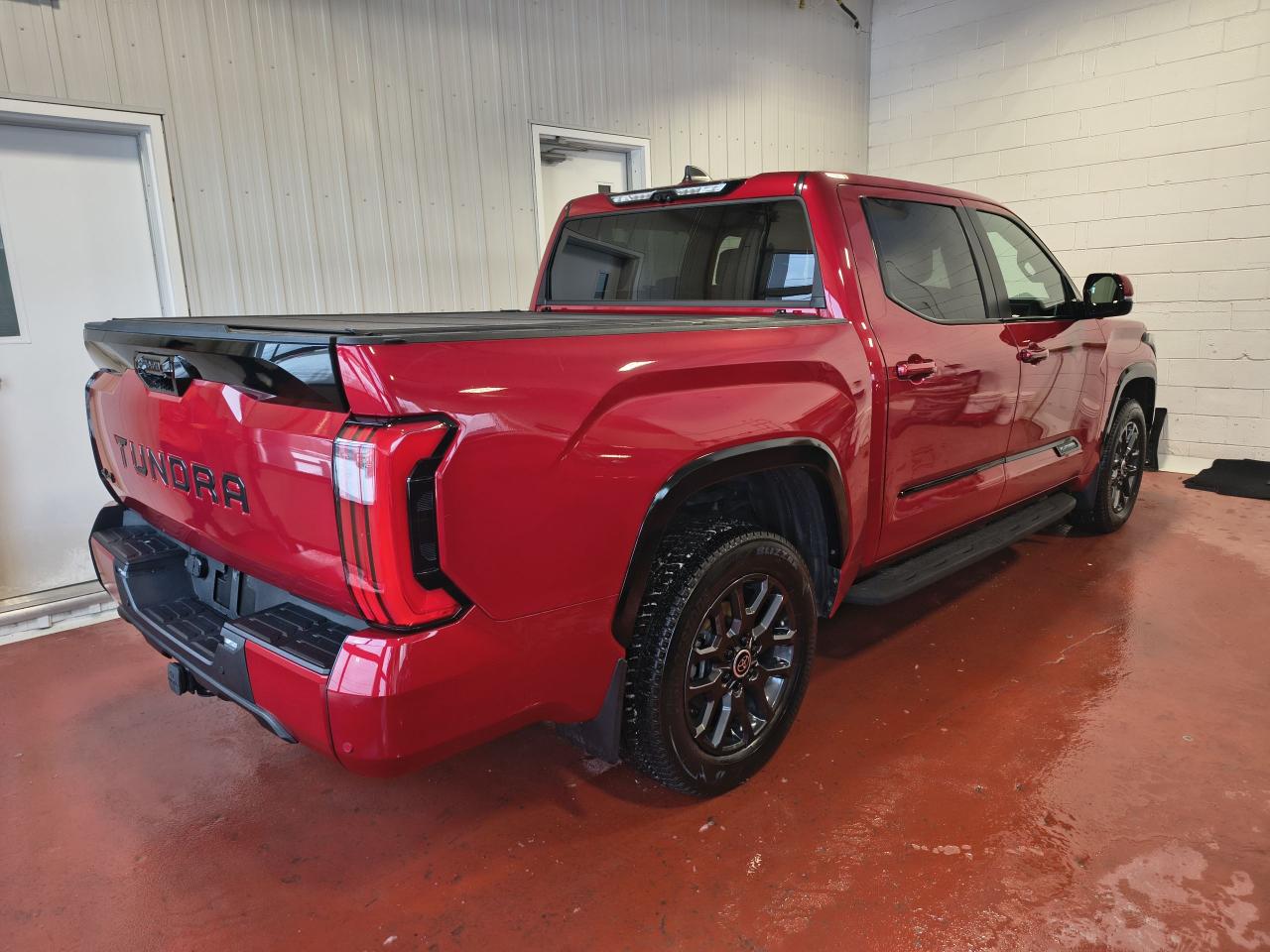2024 Toyota Tundra 4x4 Crewmax Platinum Photo