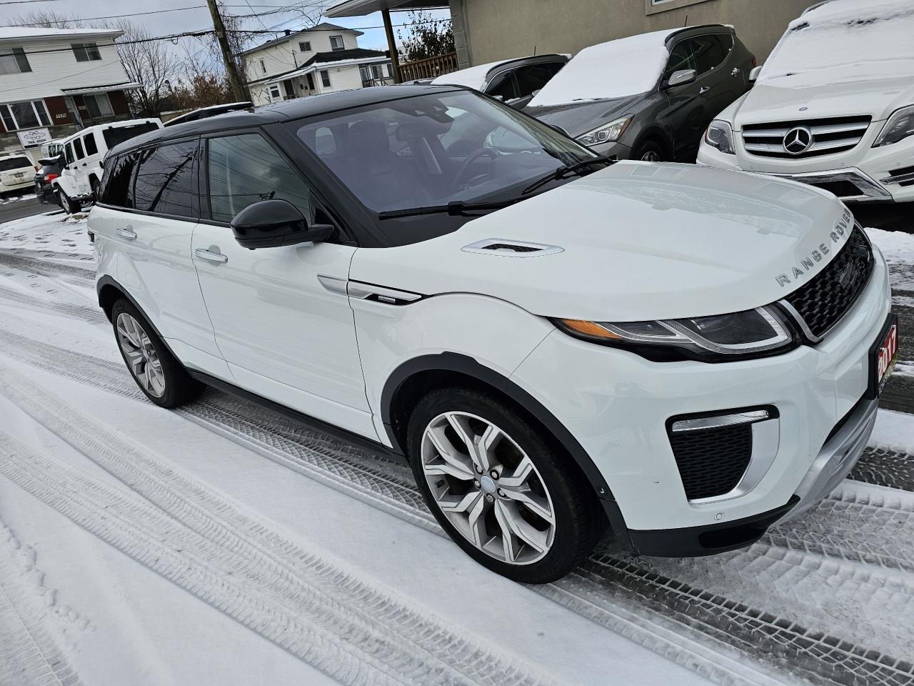 2017 Land Rover Range Rover Evoque Autobiography, FULLY FULLY LOADED, ONLY 64 KM - Photo #3