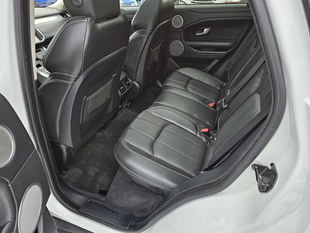 2017 Land Rover Range Rover Evoque Autobiography, FULLY FULLY LOADED, ONLY 64 KM - Photo #9