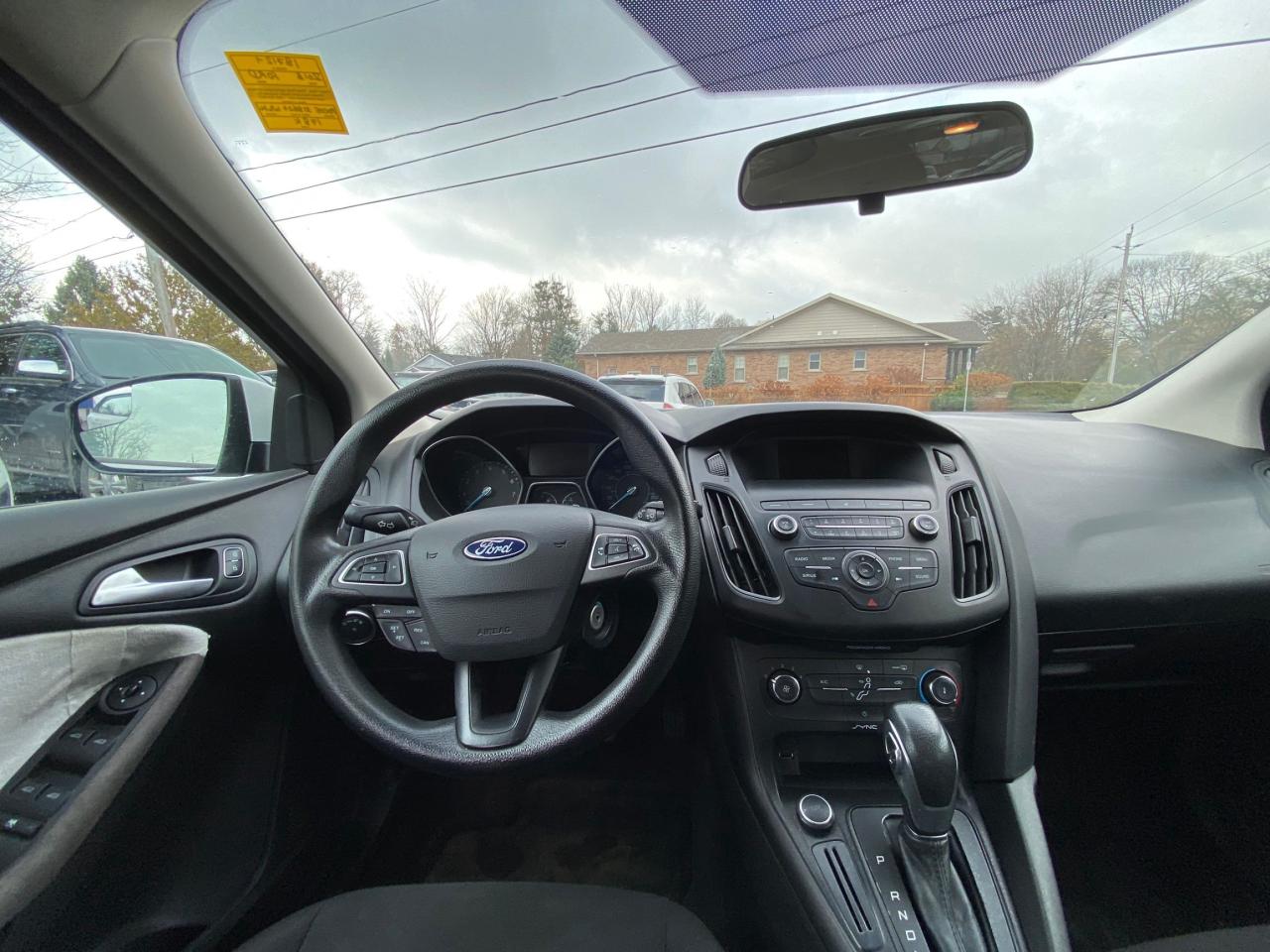 2018 Ford Focus SE Hatch - Photo #16