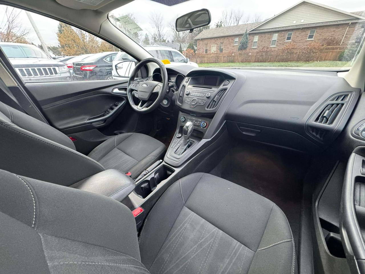 2016 Ford Focus 4DR SDN SE - Photo #11