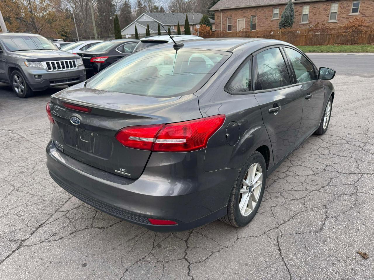 2016 Ford Focus 4DR SDN SE - Photo #8