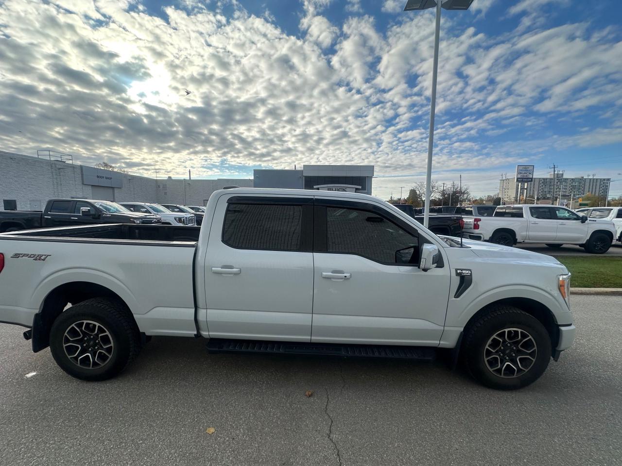 2022 Ford F-150 Lariat Photo