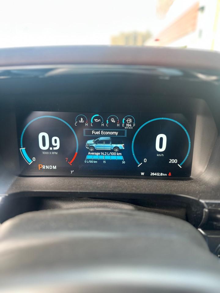 2022 Ford F-150 Lariat - Photo #12