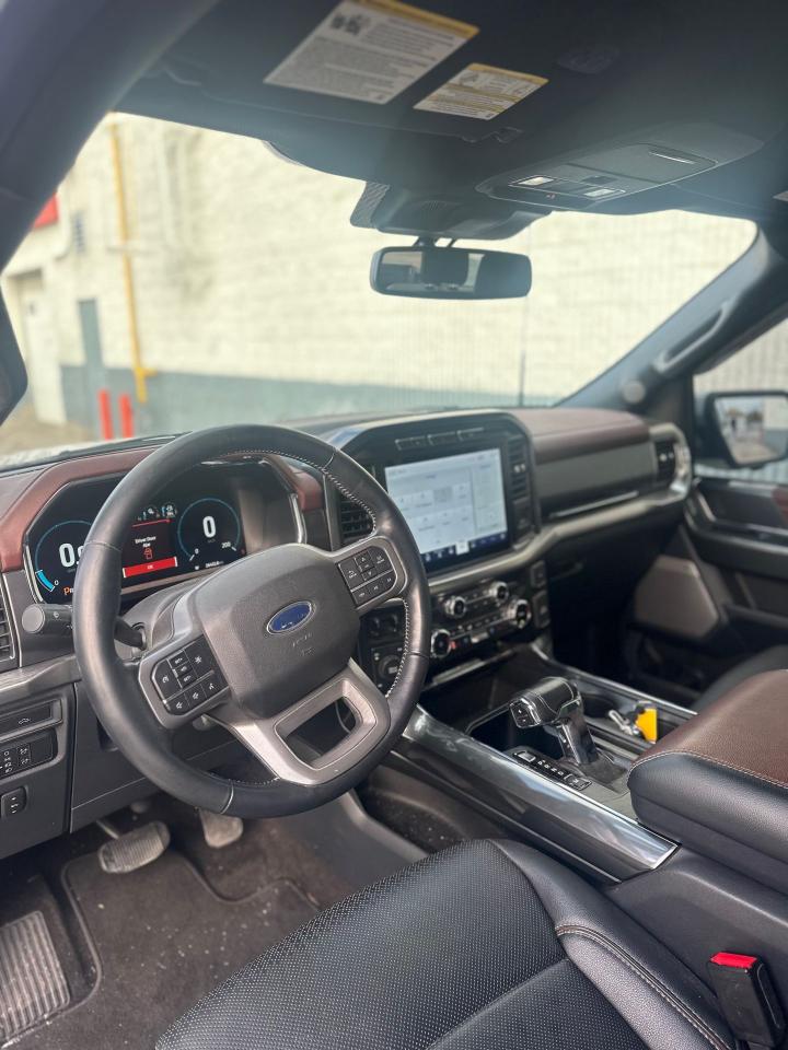 2022 Ford F-150 Lariat Photo