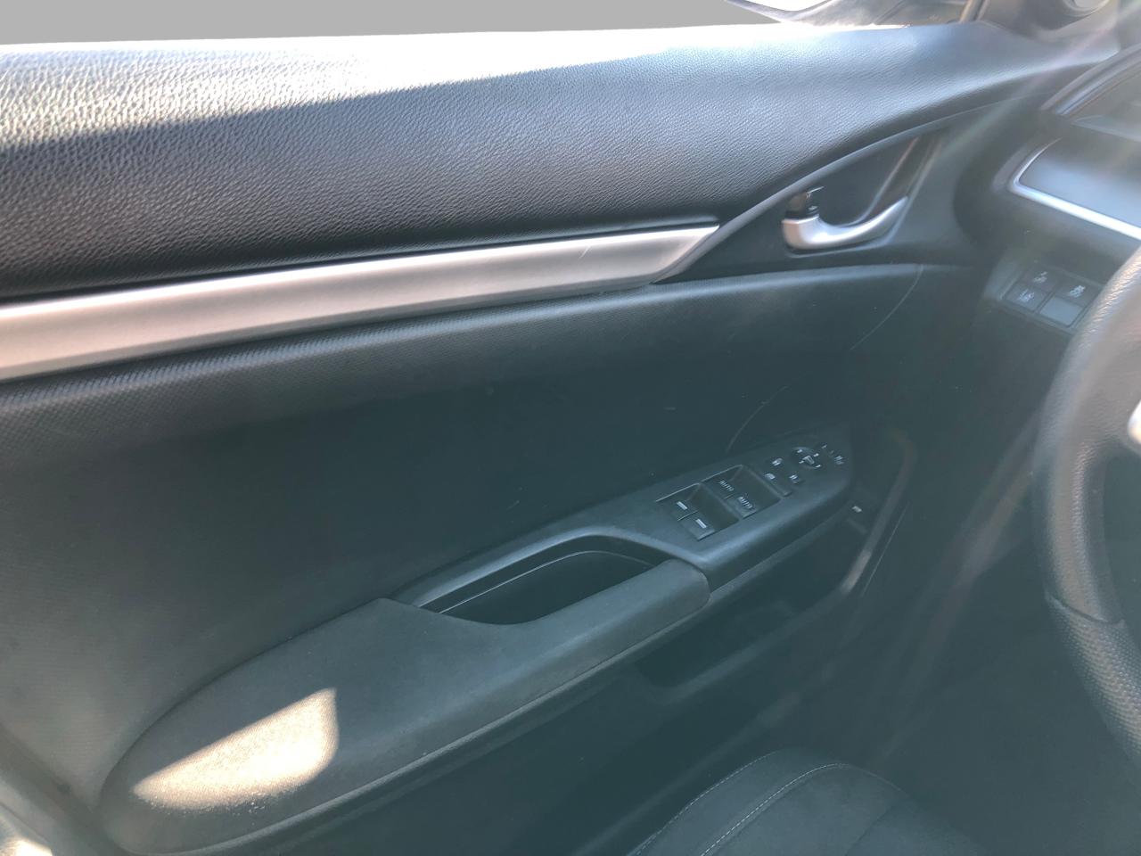 2019 Honda Civic LX / MANUAL / B.CAM / H.SEATS Photo30