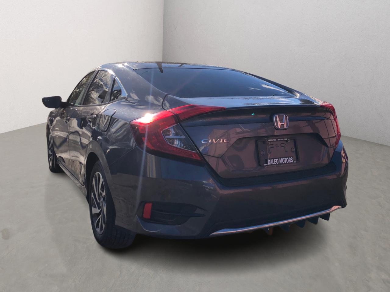 2019 Honda Civic LX / MANUAL / B.CAM / H.SEATS Photo