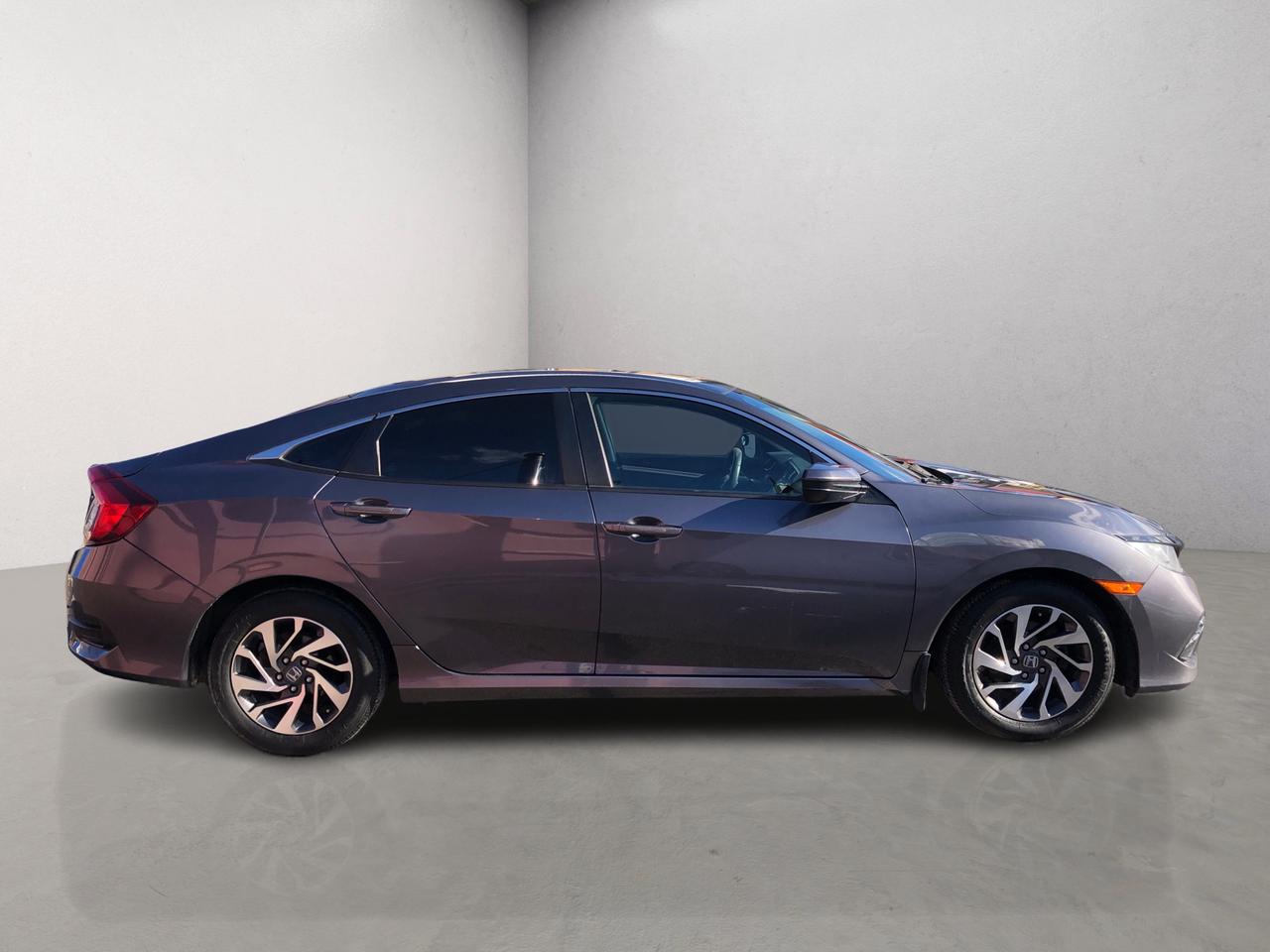 2019 Honda Civic LX / MANUAL / B.CAM / H.SEATS Photo24