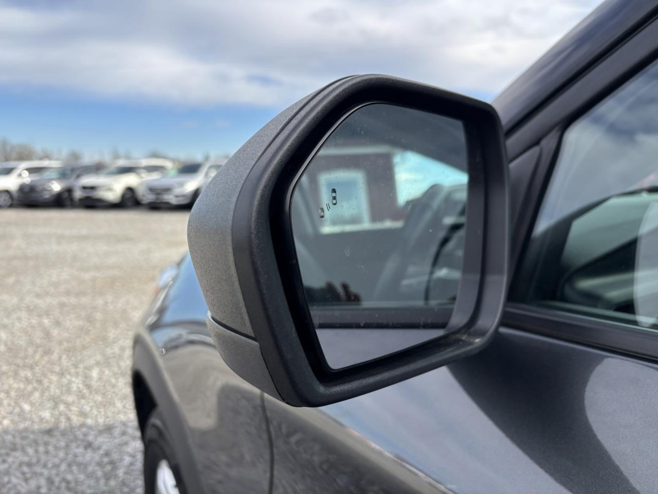 2020 Ford Explorer XLT Photo