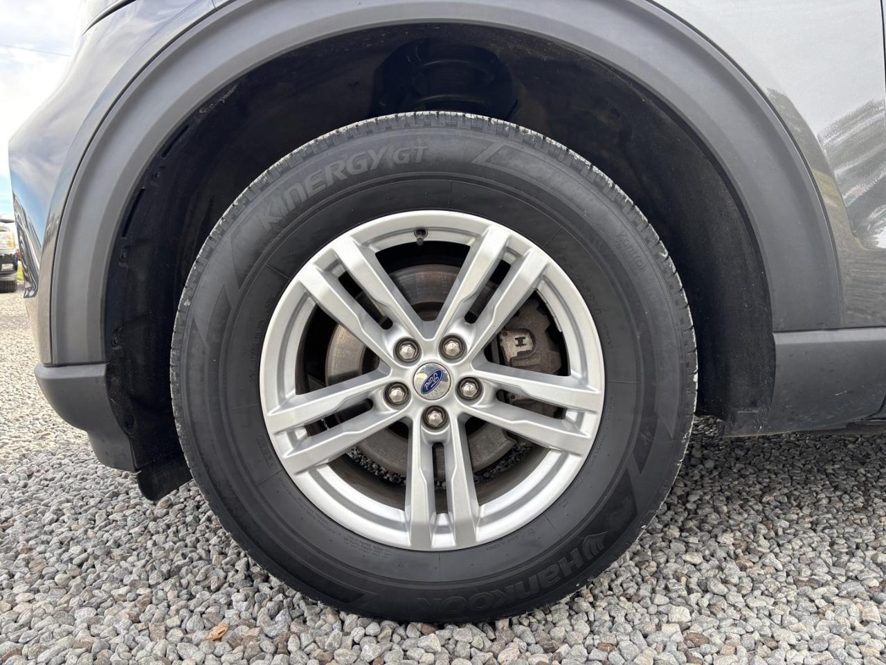 2020 Ford Explorer XLT Photo