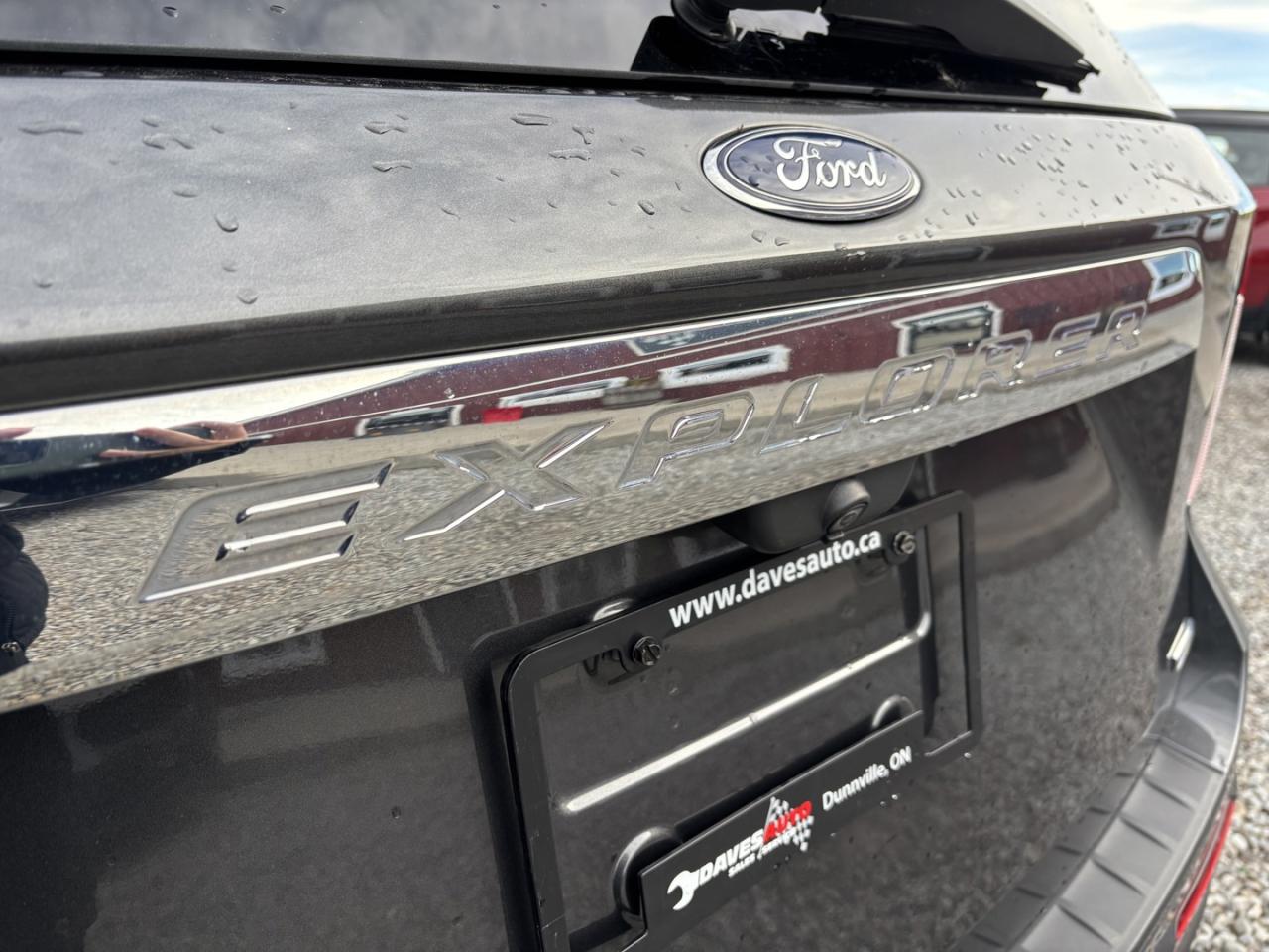 2020 Ford Explorer XLT Photo