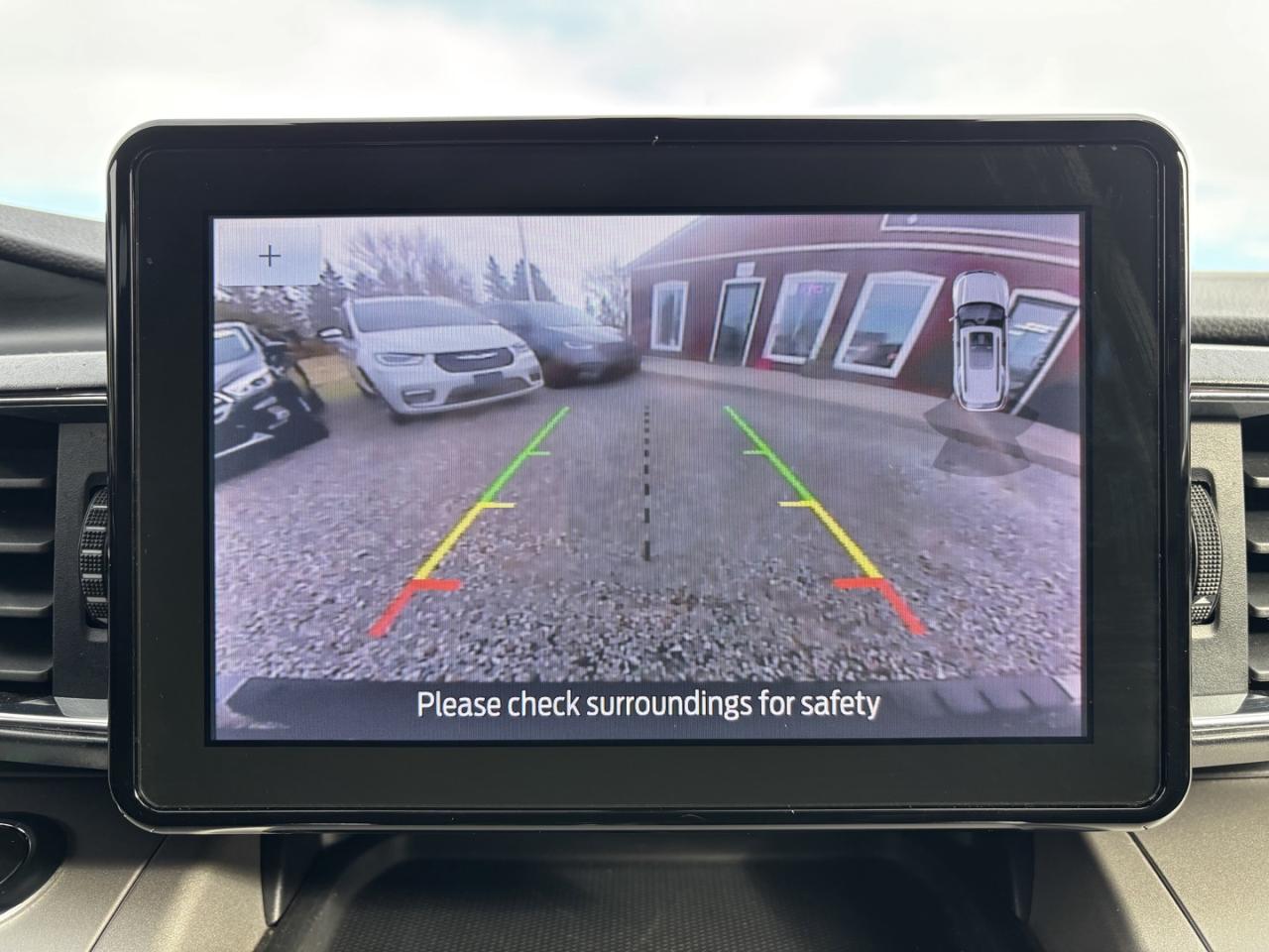 2020 Ford Explorer XLT Photo