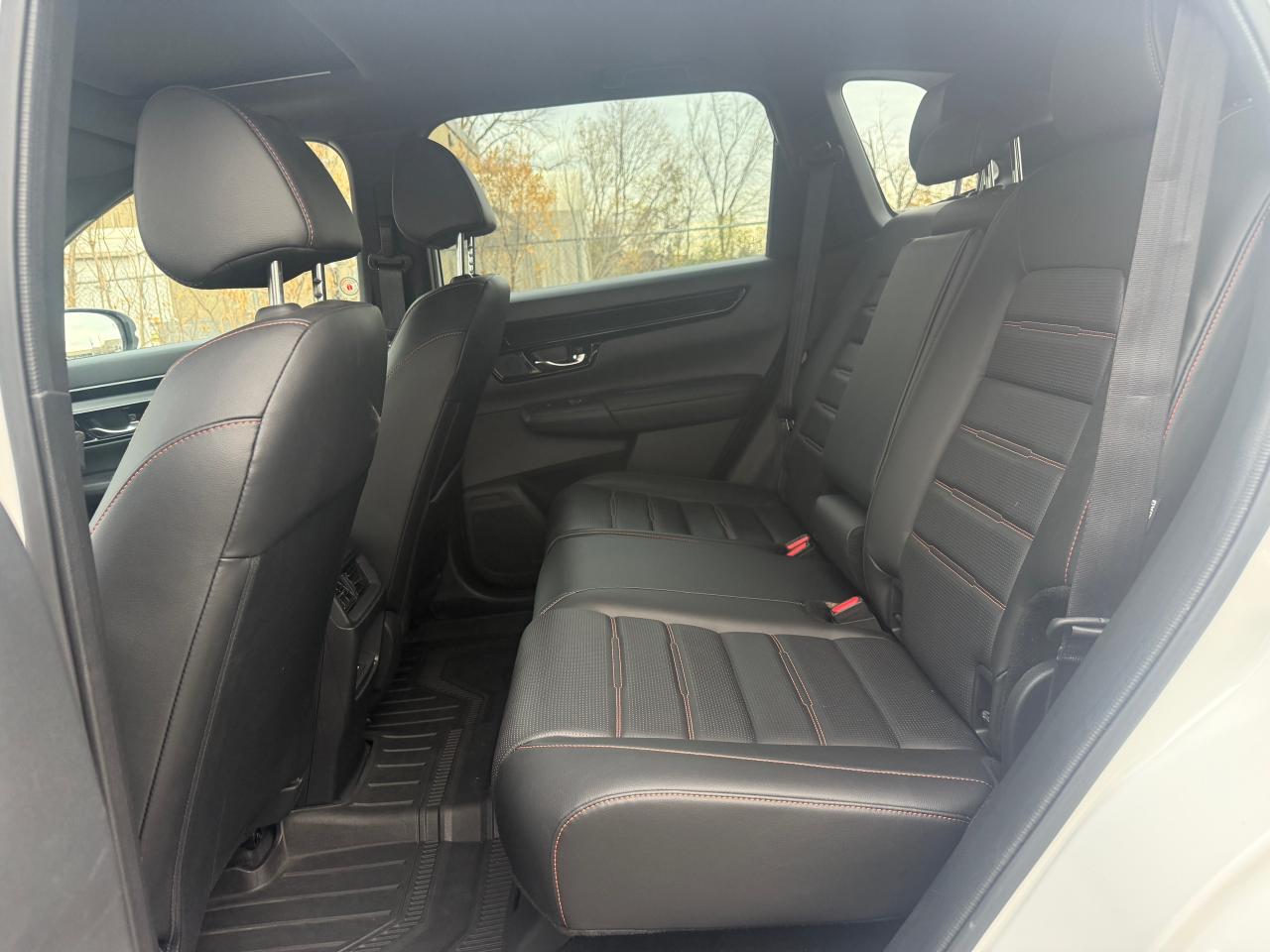 2025 Honda CR-V Touring Hybrid AWD - Photo #11