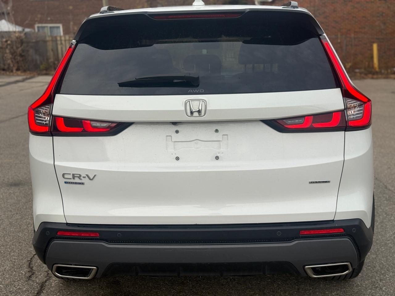 2025 Honda CR-V Touring Hybrid AWD - Photo #6