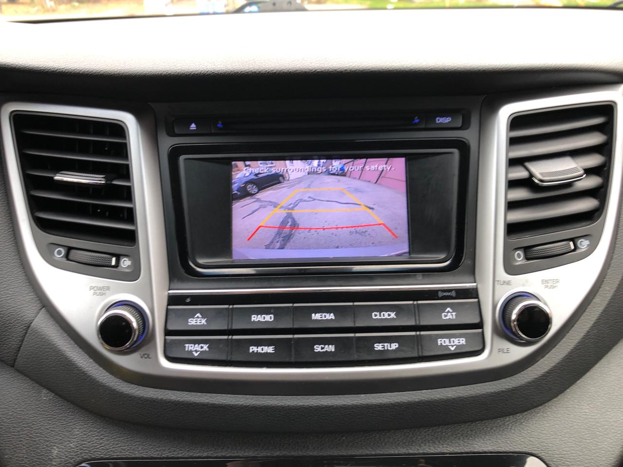 2017 Hyundai Tucson Premium / LOW KMS / HEATED SEATS / DVD Photo16