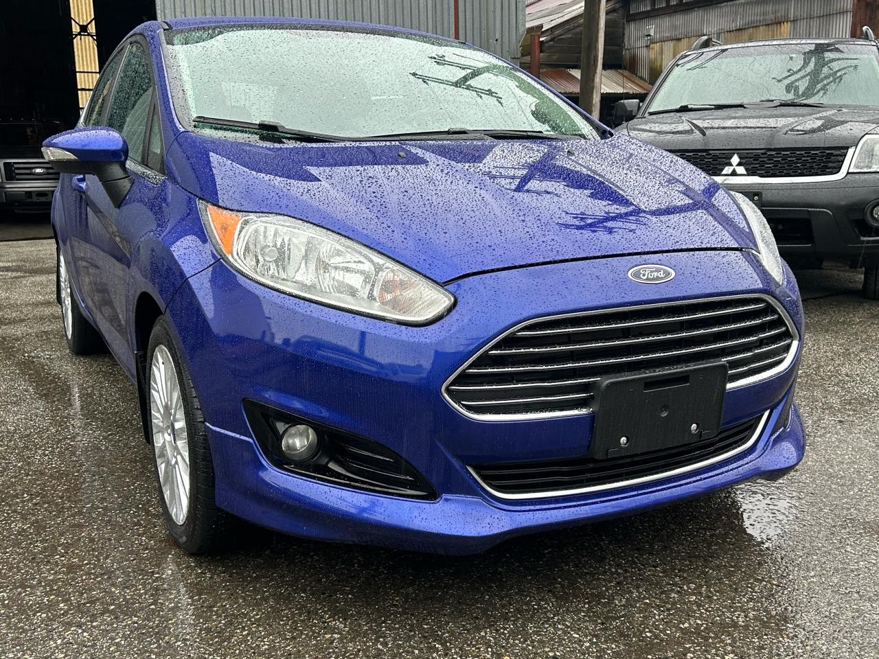 2014 Ford Fiesta Titanium - Photo #4