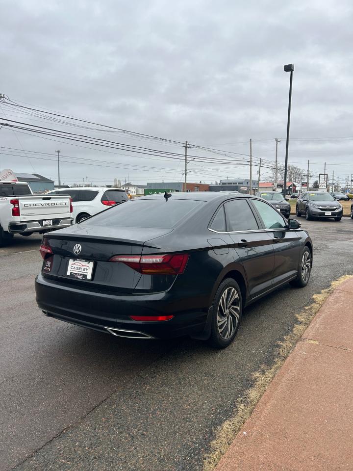 2019 Volkswagen Jetta Execline Photo3