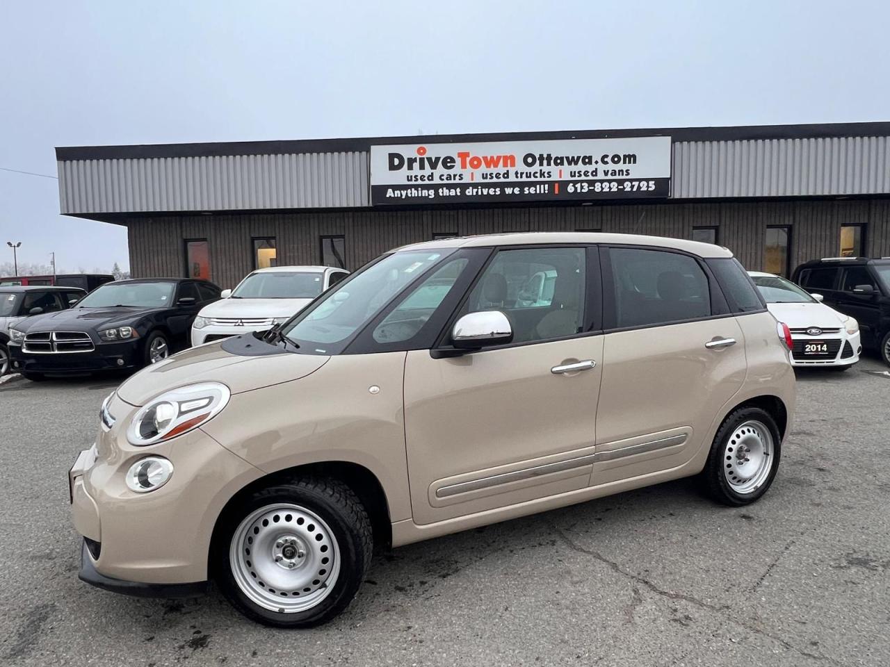 2014 Fiat 500L Lounge - Photo #2