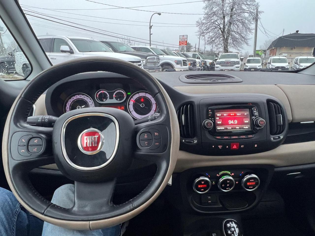 2014 Fiat 500L Lounge - Photo #12