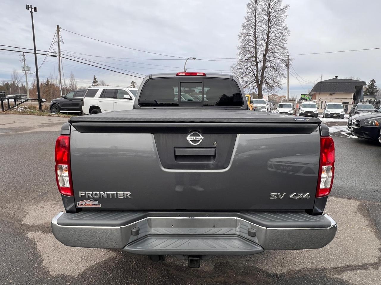 2019 Nissan Frontier SV Photo